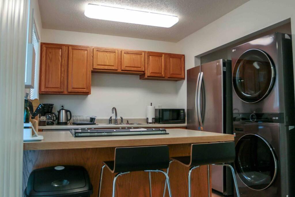 Appartement Amazing Entire House + Parking à Portland Extérieur photo
